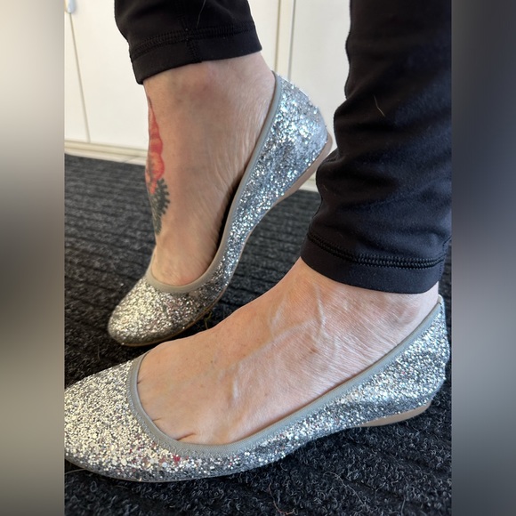 J Crew Silver Glitter Lula Ballet Flats Womens 7.5 Shoes - Picture 6 of 8